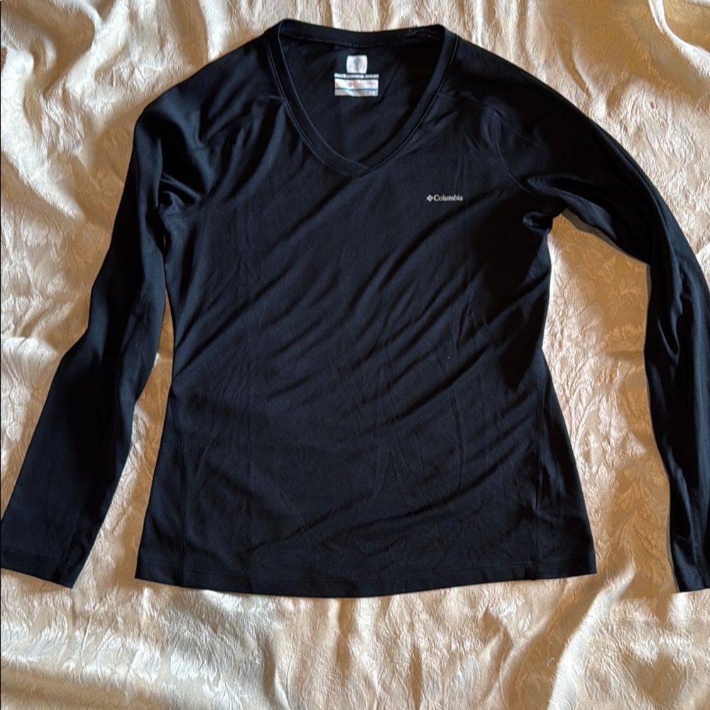 NWOT Columbia Omni sun shirt. Size S